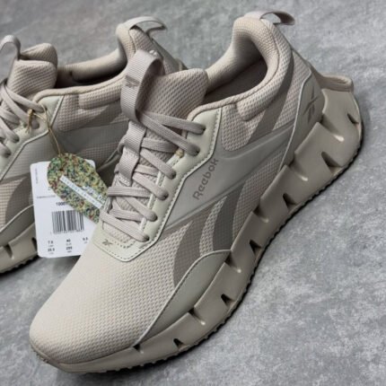 Image de Baskets Reebok Zig Dynamica STR  - Original Algérie SPORTIFY.DZ